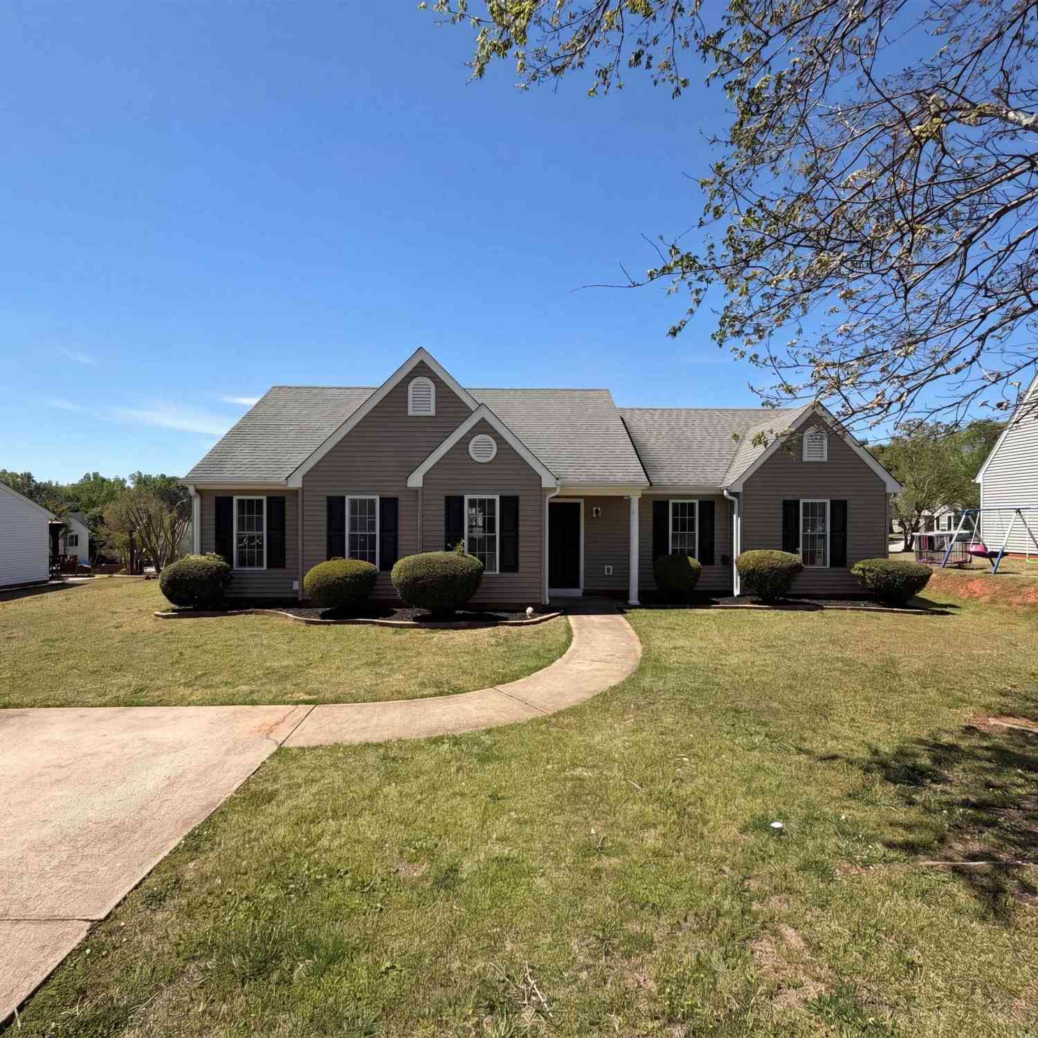 Homes For Sale - 315 Springfield<br/> Easley, SC 29642