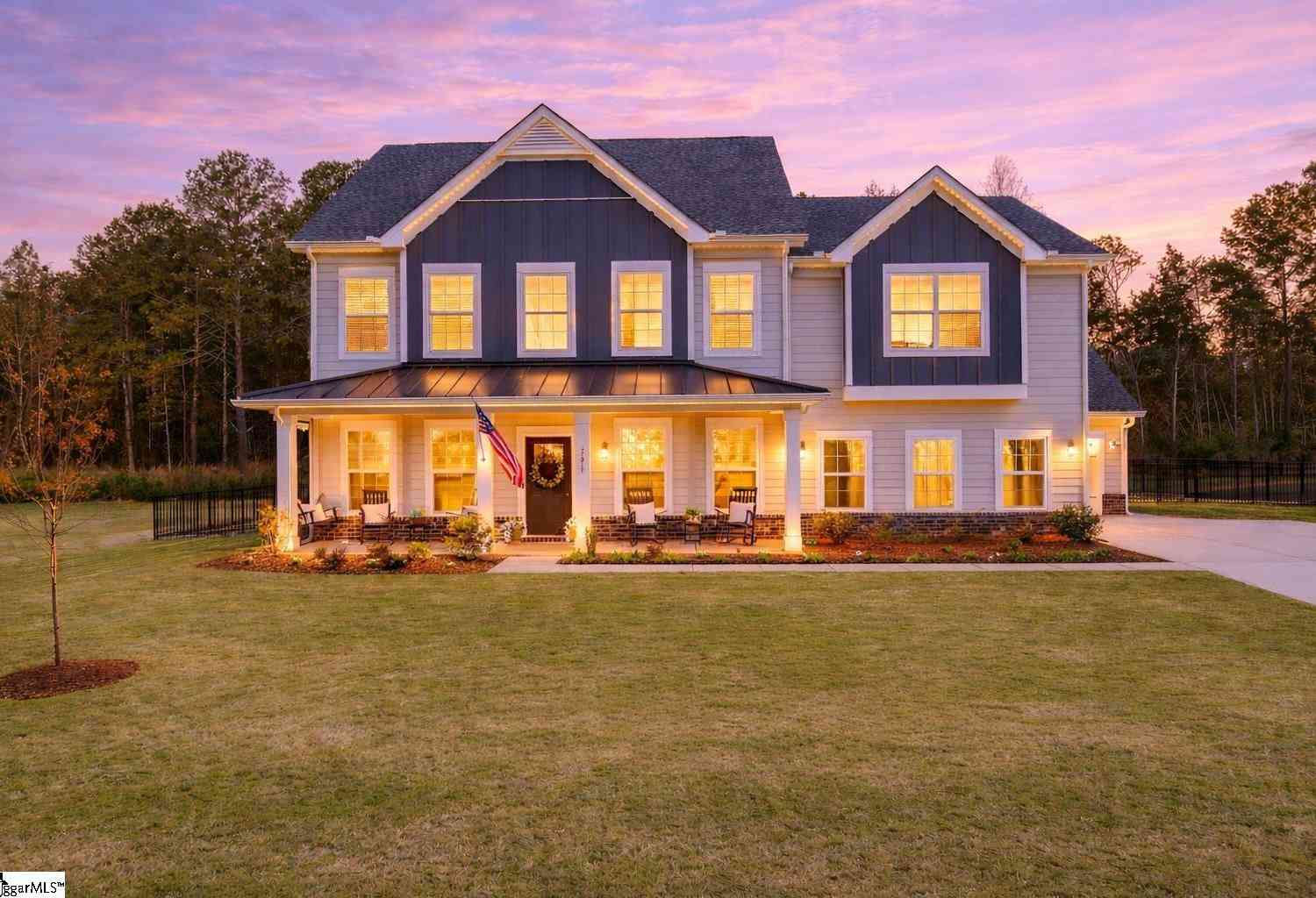 Homes For Sale - 206 Riverland<br/> Greer, SC 29651