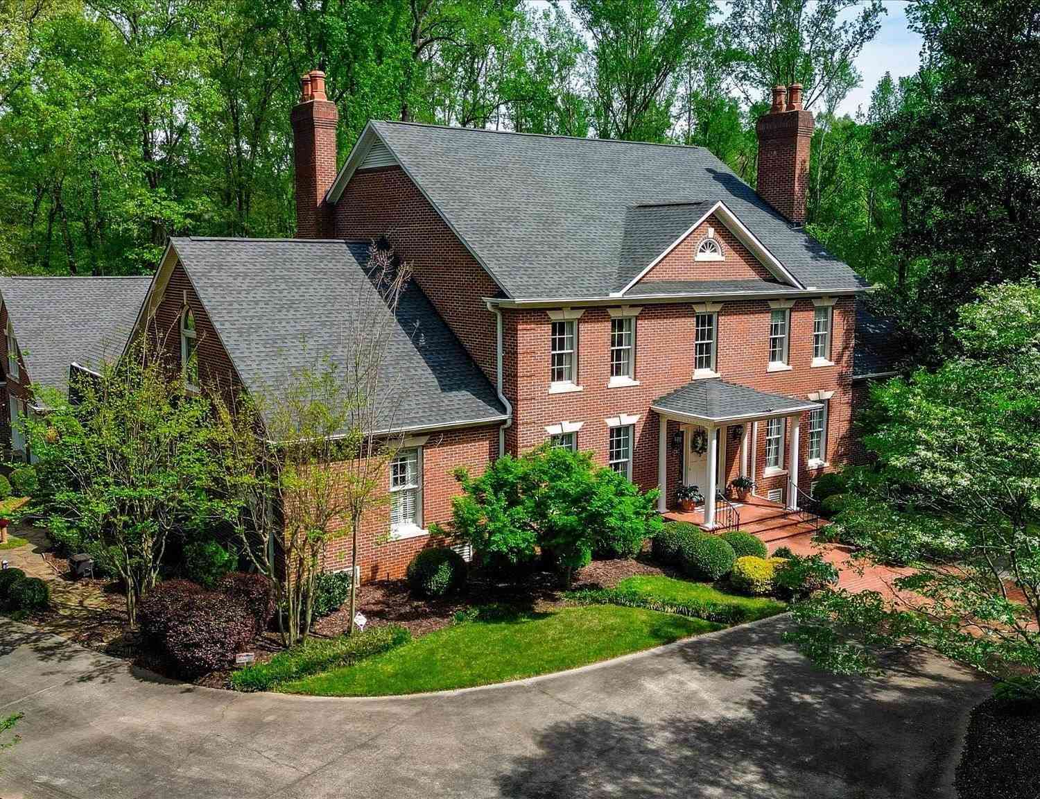 Homes For Sale - 1807 Devenger<br/> Greer, SC 29650