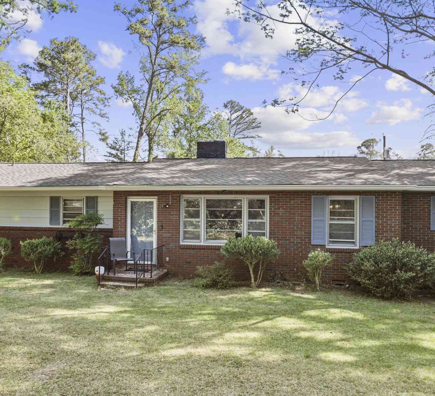 Homes For Sale - 118 Kensington<br/> Spartanburg, SC 29306
