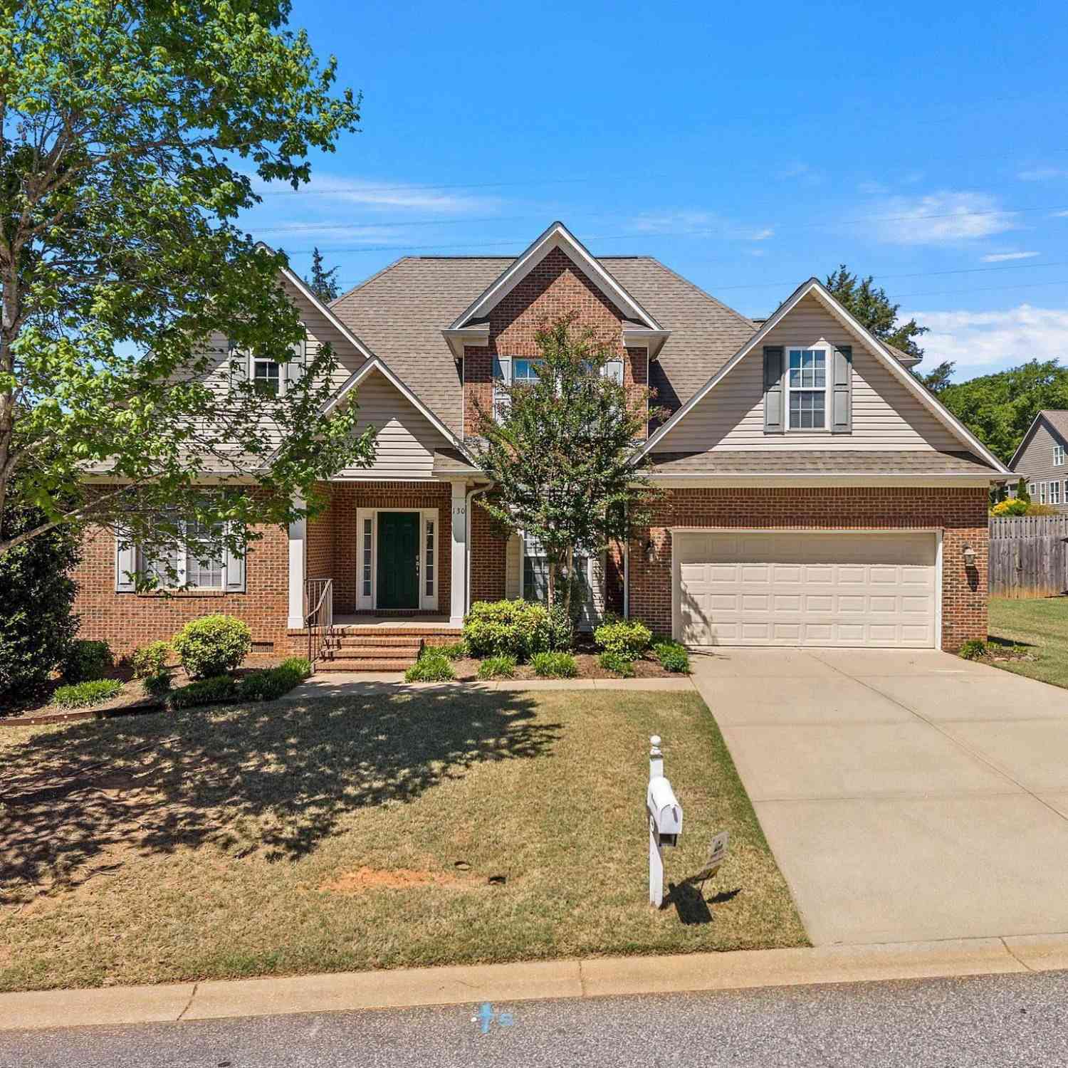 Homes For Sale - 130 Darmondale<br/> Moore, SC 29369