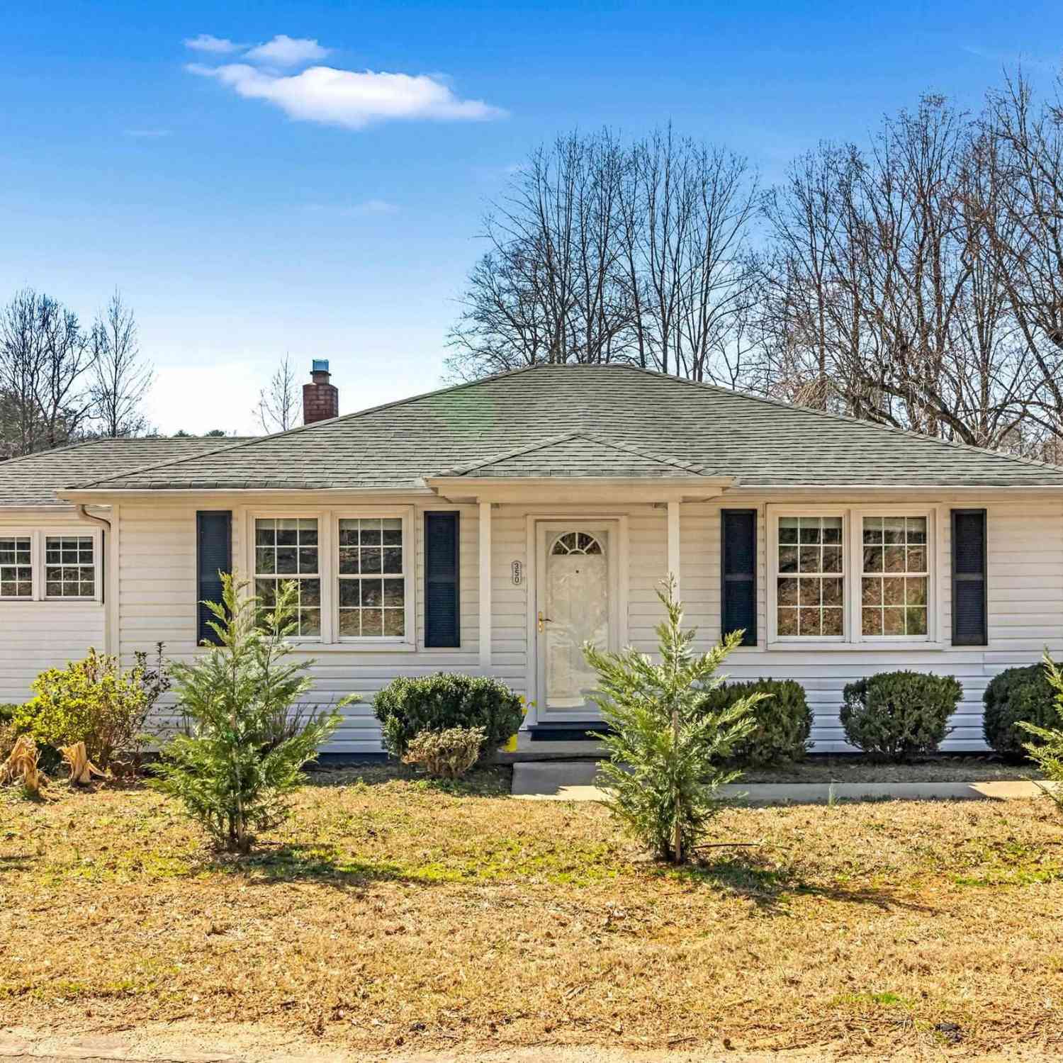 Homes For Sale - 350 Enoree<br/> Travelers Rest, SC 29690