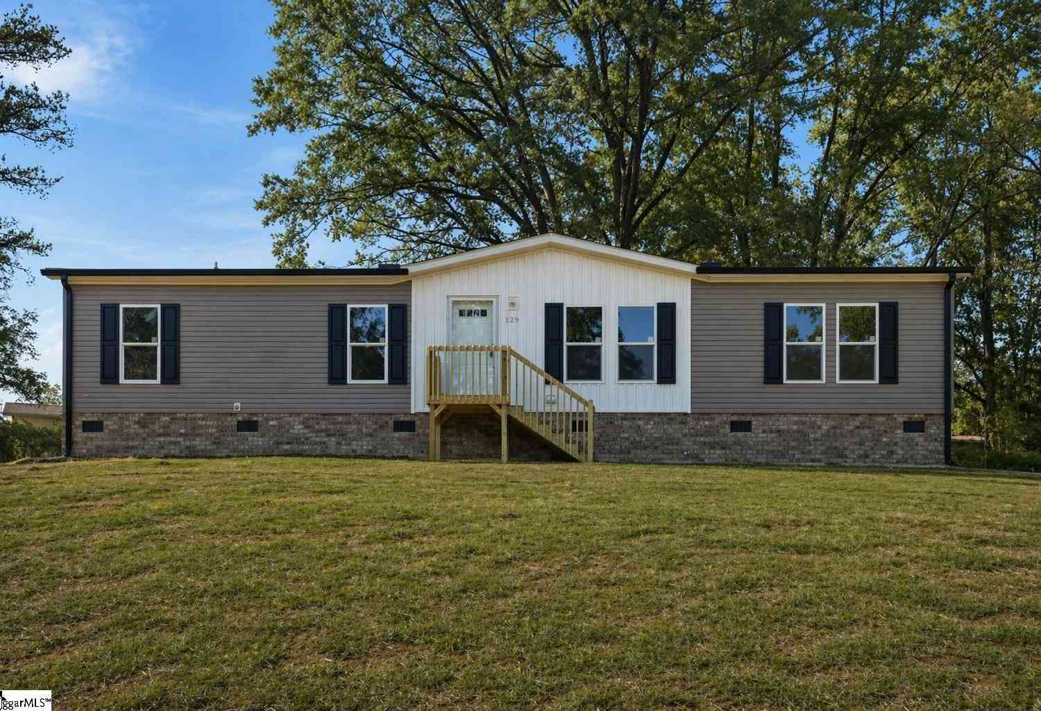 Mobile Home For Sale - 129 Ridgecrest<br/> Pickens County, Central, SC 29630
