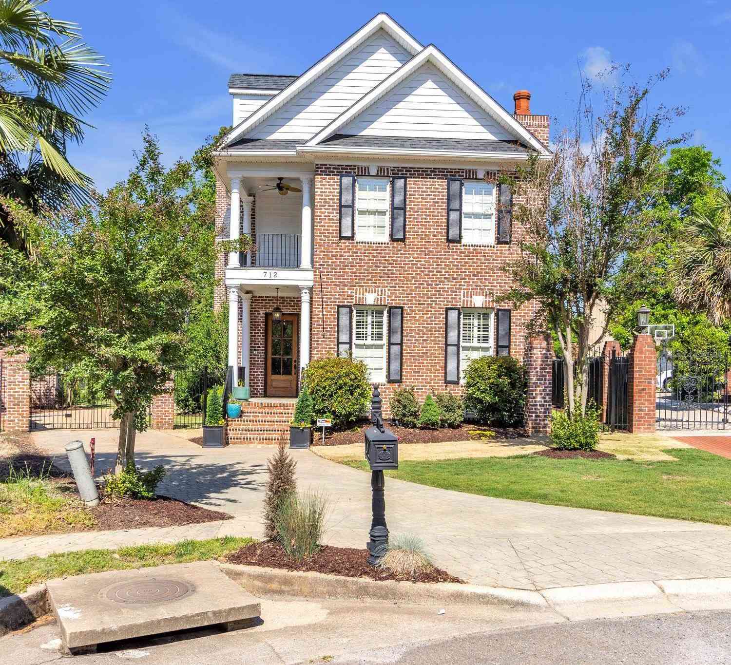 Homes For Sale - 712 Lady Hillingdon<br/> Greer, SC 29650