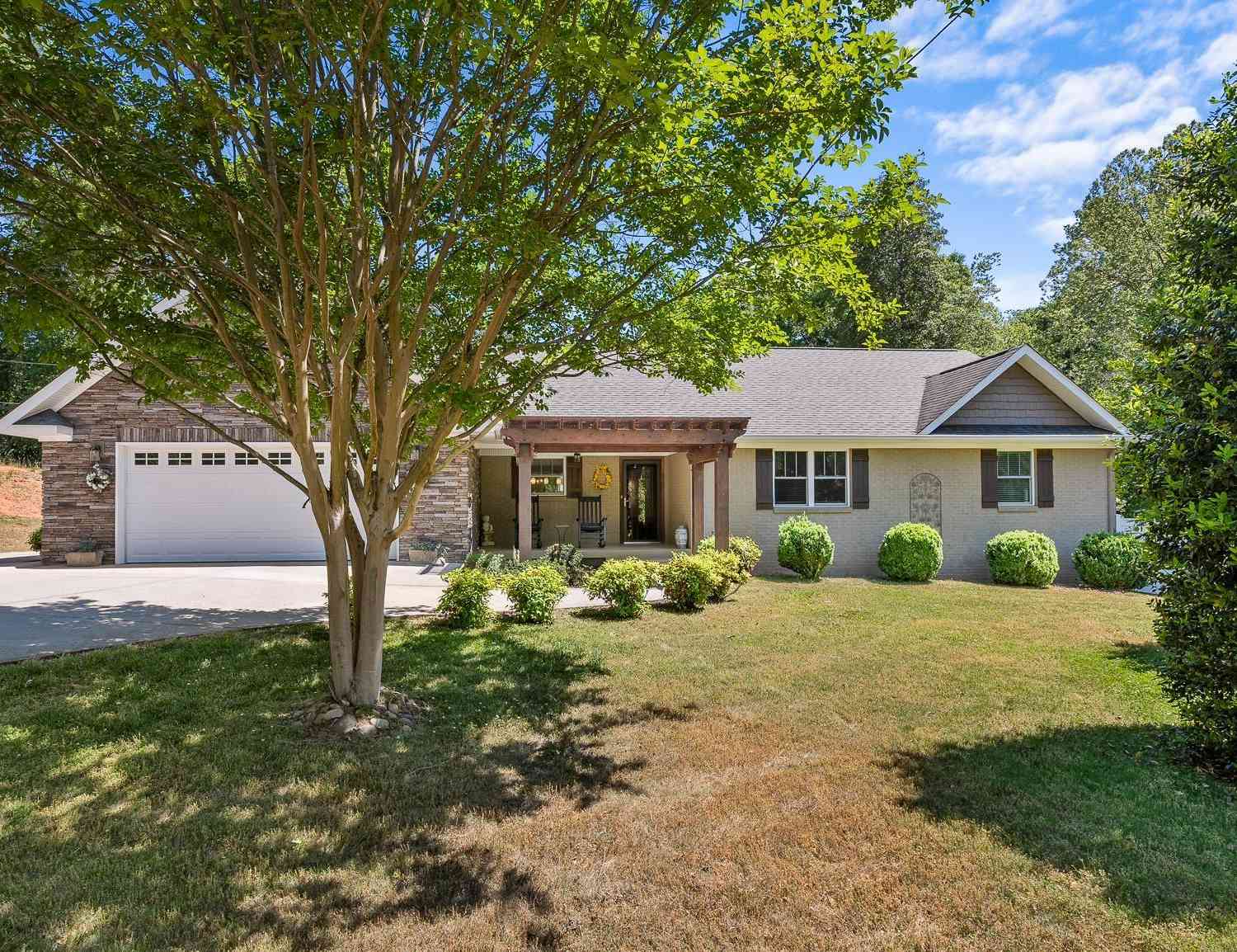 Homes For Sale - 502 Kings<br/> Anderson, SC 29621