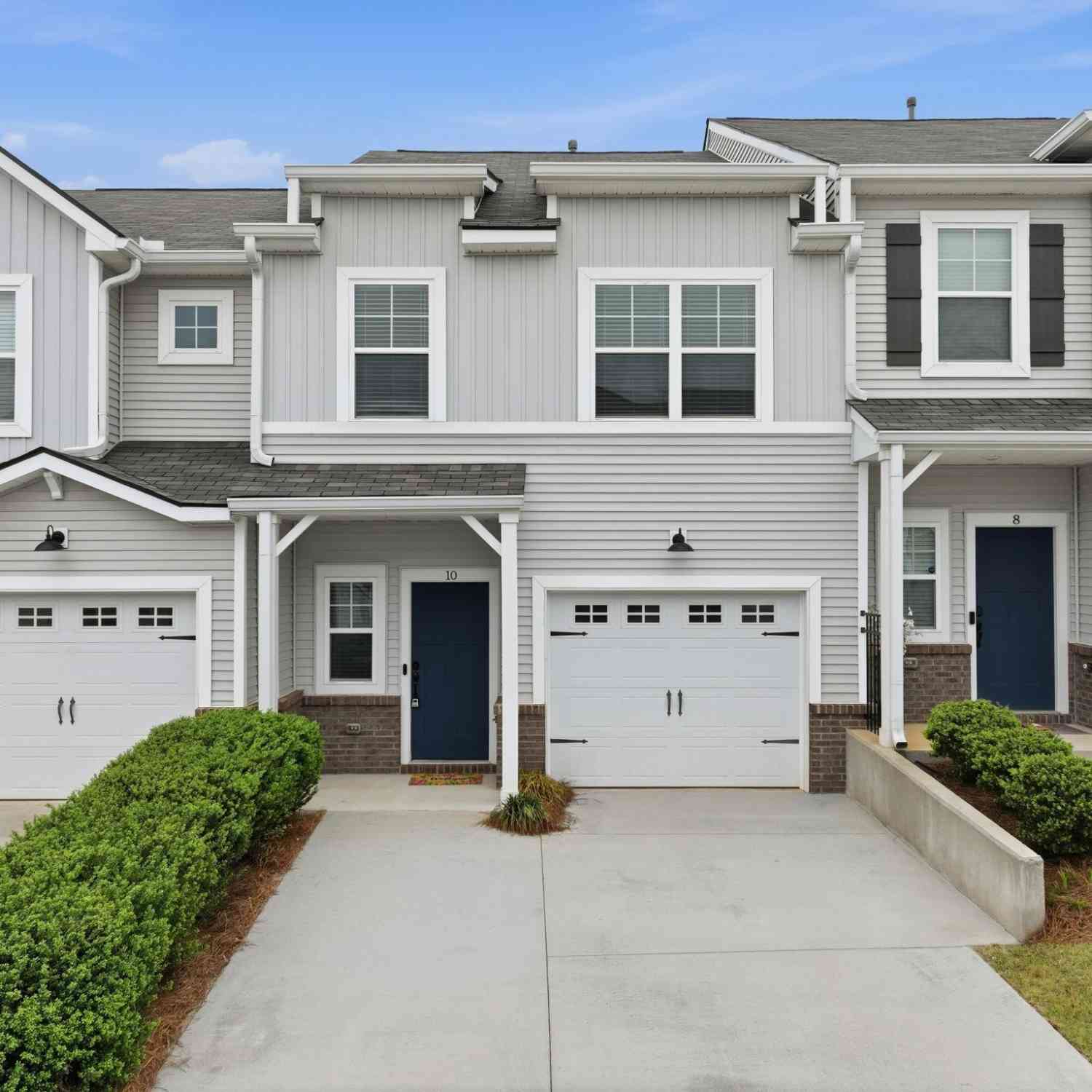 Townhouse For Sale - 10 Camden Woods<br/> Greenville, SC 29607