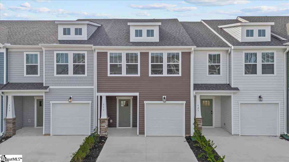 Townhouse For Sale - 517 W Norvell<br/> Spartanburg, SC 29307