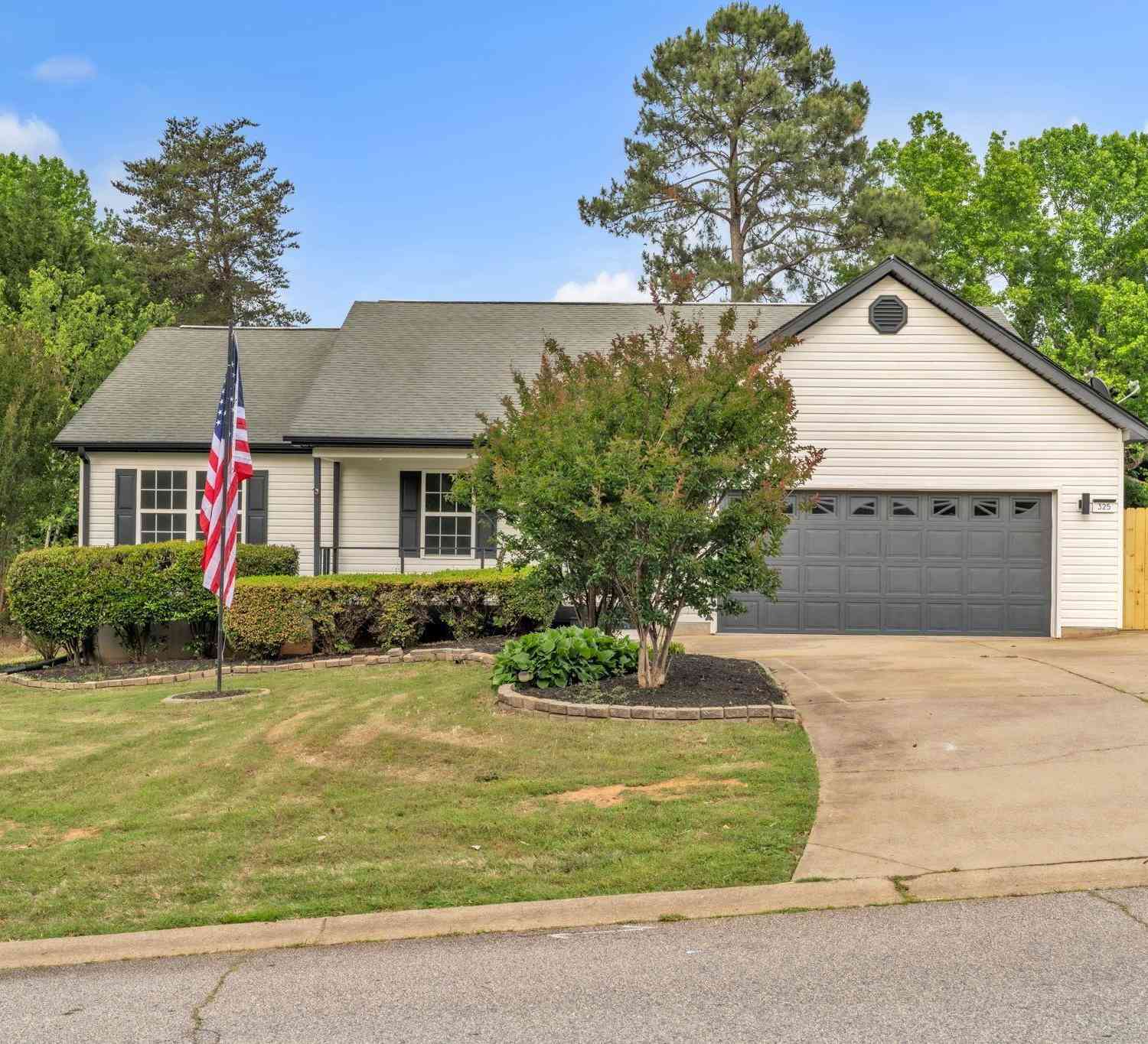 Homes For Sale - 325 James Allgood<br/> Inman, SC 29349