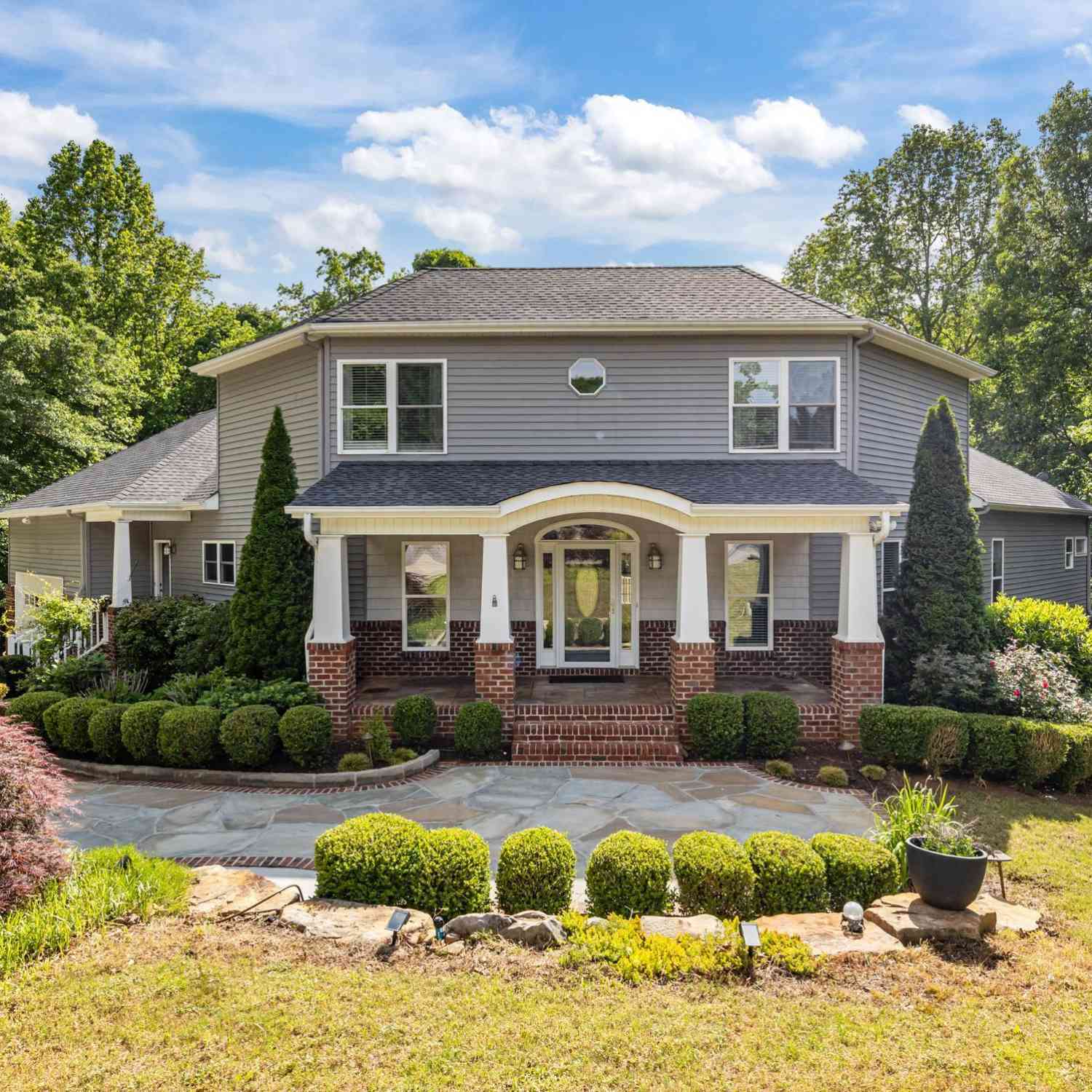 Homes For Sale - 31 Silver Knoll<br/> Greer, SC 29651