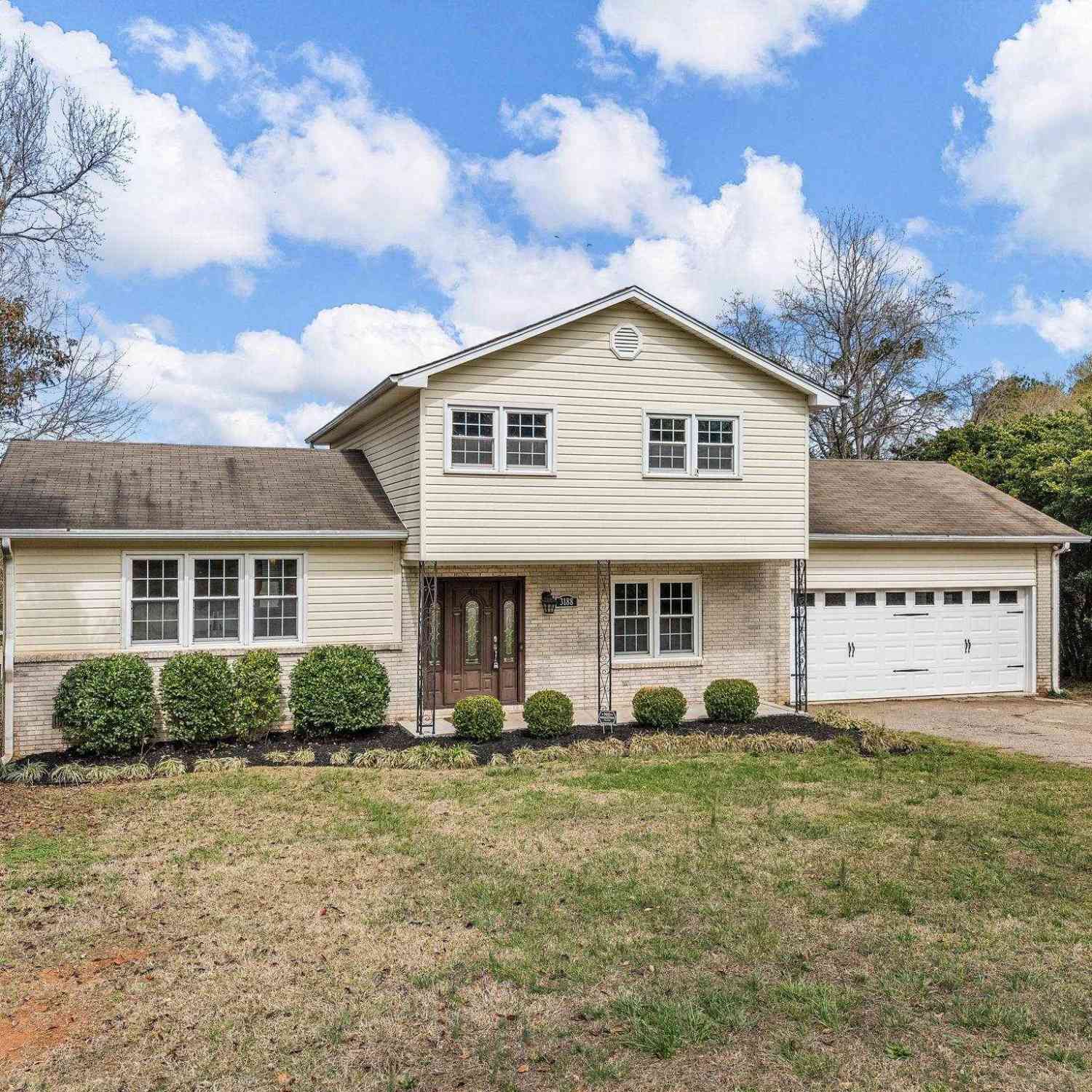 Homes For Sale - 3188 Carolina Country Club<br/> Spartanburg, SC 29306
