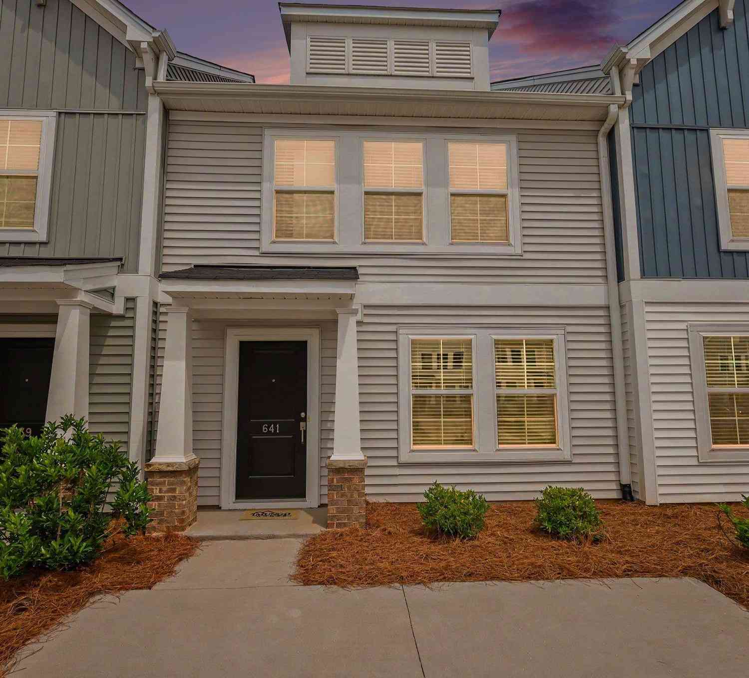 Townhouse For Sale - 641 Blossom Run<br/> Spartanburg, SC 29307