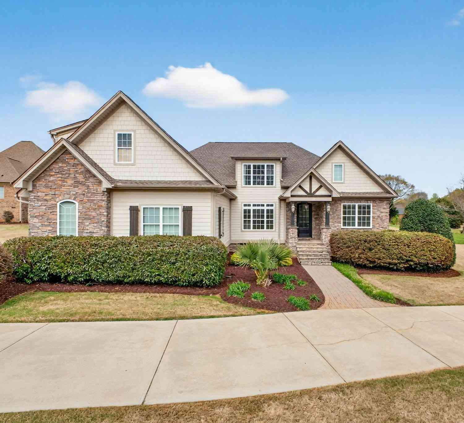 Homes For Sale - 146 Tupelo<br/> Greer, SC 29651