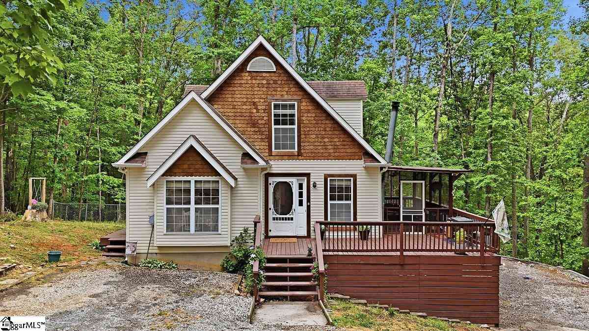 Homes For Sale - 20 Forest<br/> Travelers Rest, SC 29690
