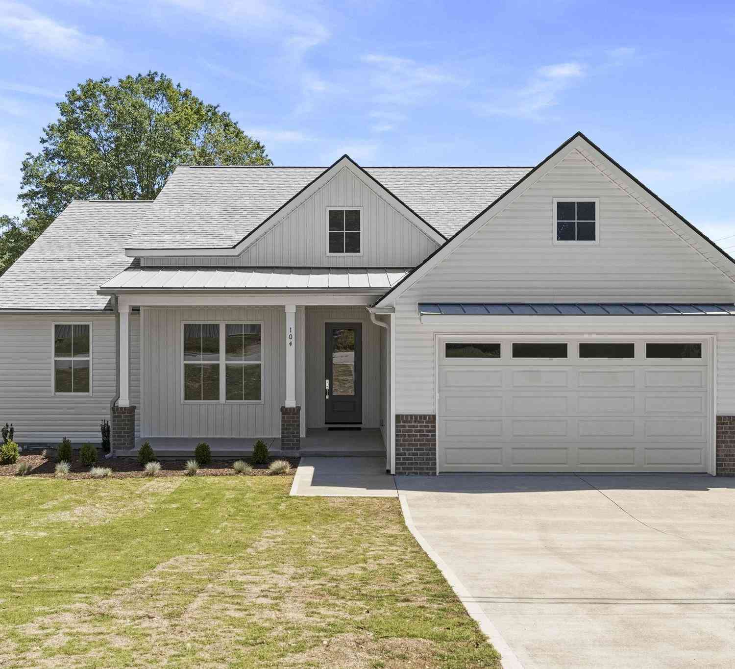 Homes For Sale - 104 Mount Vernon<br/> Greenville, SC 29651