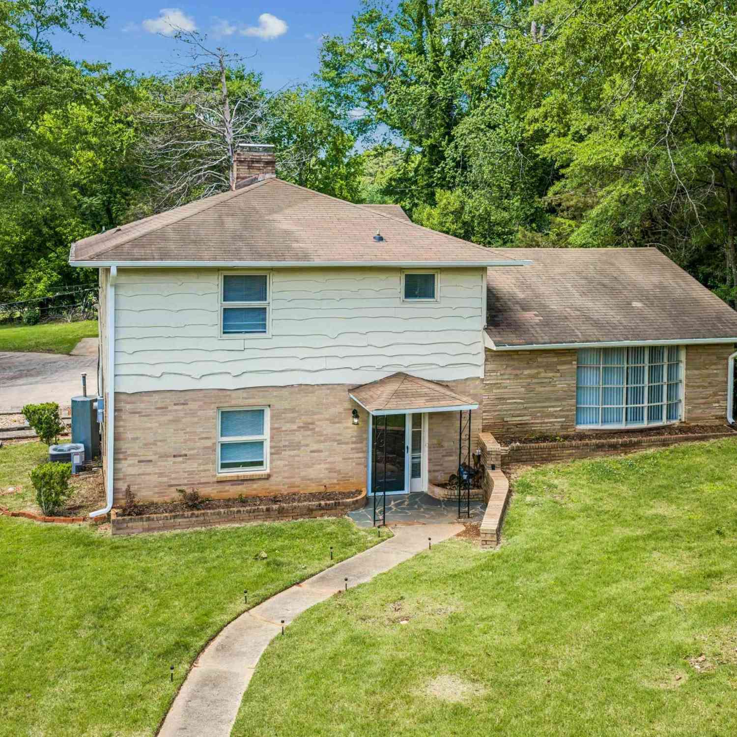Homes For Sale - 225 Cart<br/> Spartanburg, SC 29307