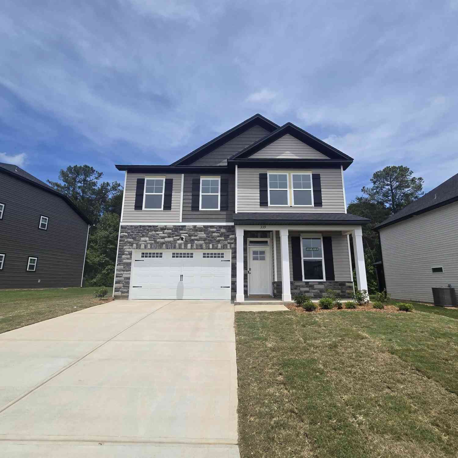 Homes For Sale - 339 E Pyrenees<br/> Wellford, SC 29385