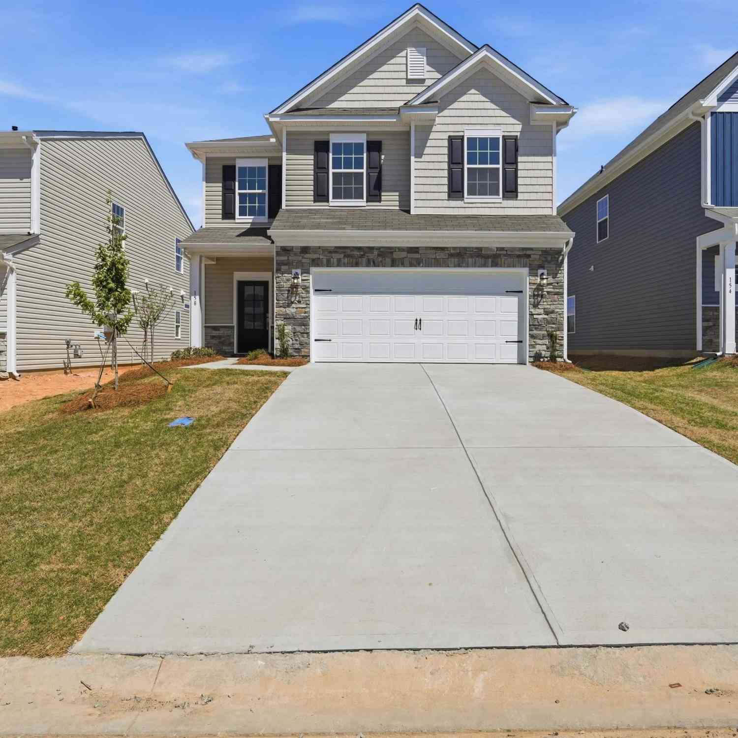 Homes For Sale - 158 Farmwell<br/> Woodruff, SC 29388