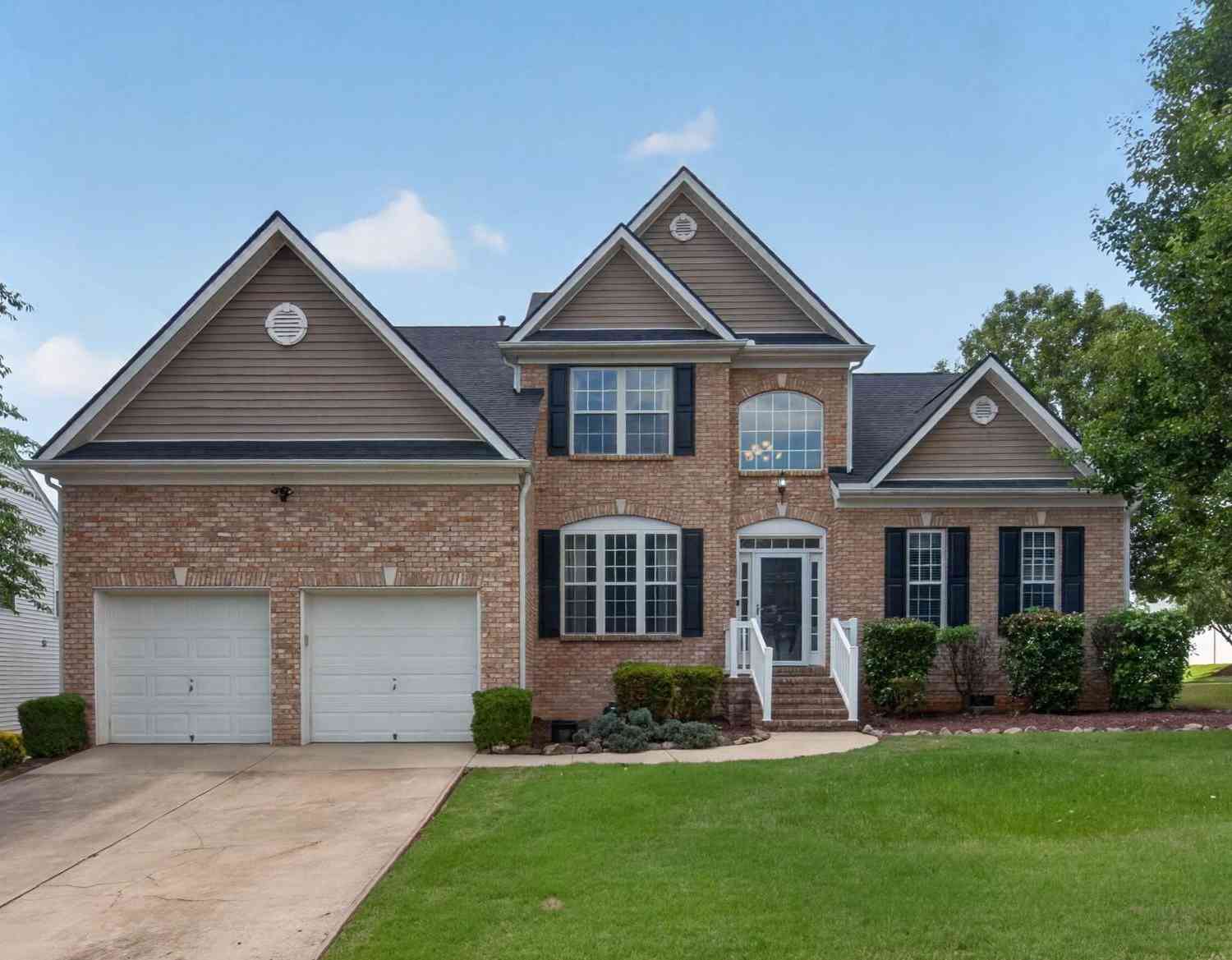 Homes For Sale - 2 Mariscat<br/> Greenville, SC 29605