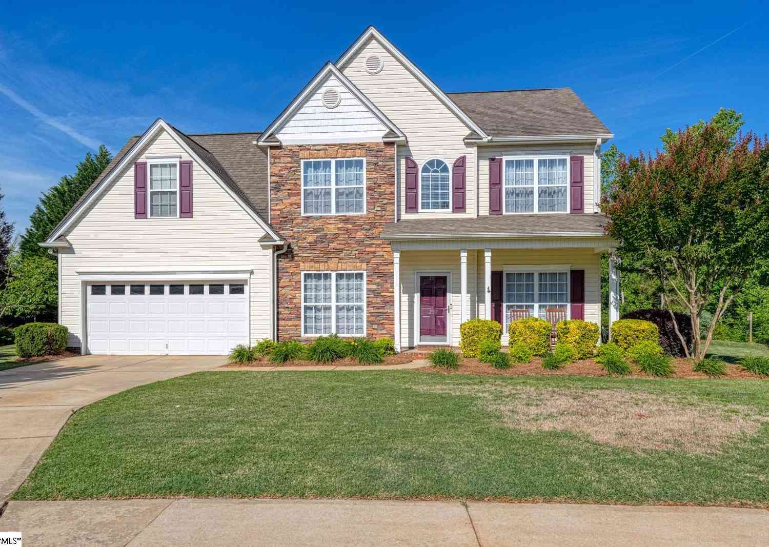 Homes For Sale - 297 Wycliff<br/> Spartanburg, SC 29301