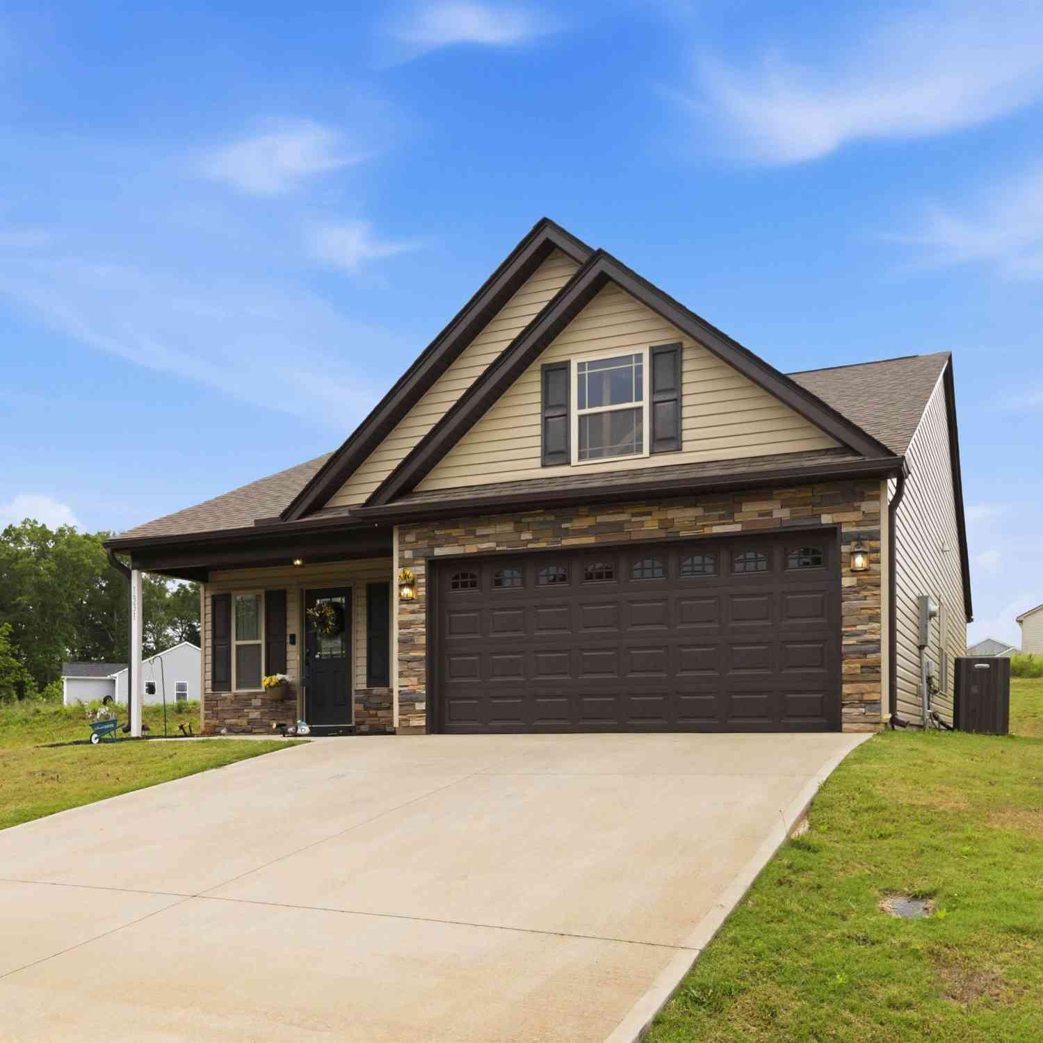 Homes For Sale - 1331 Martin<br/> Spartanburg, SC 29301