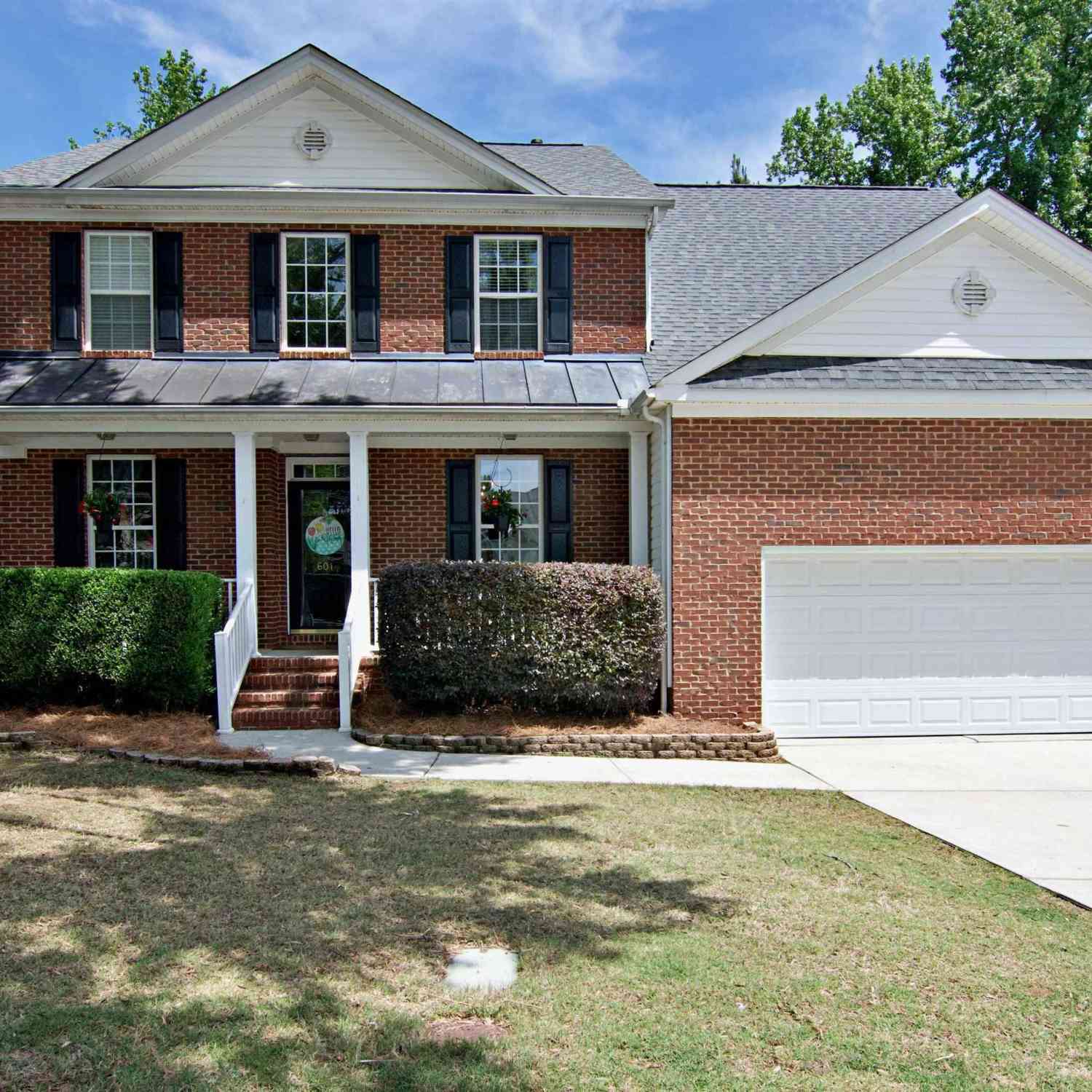 Homes For Sale - 601 Kingsmoor<br/> Simpsonville, SC 29681