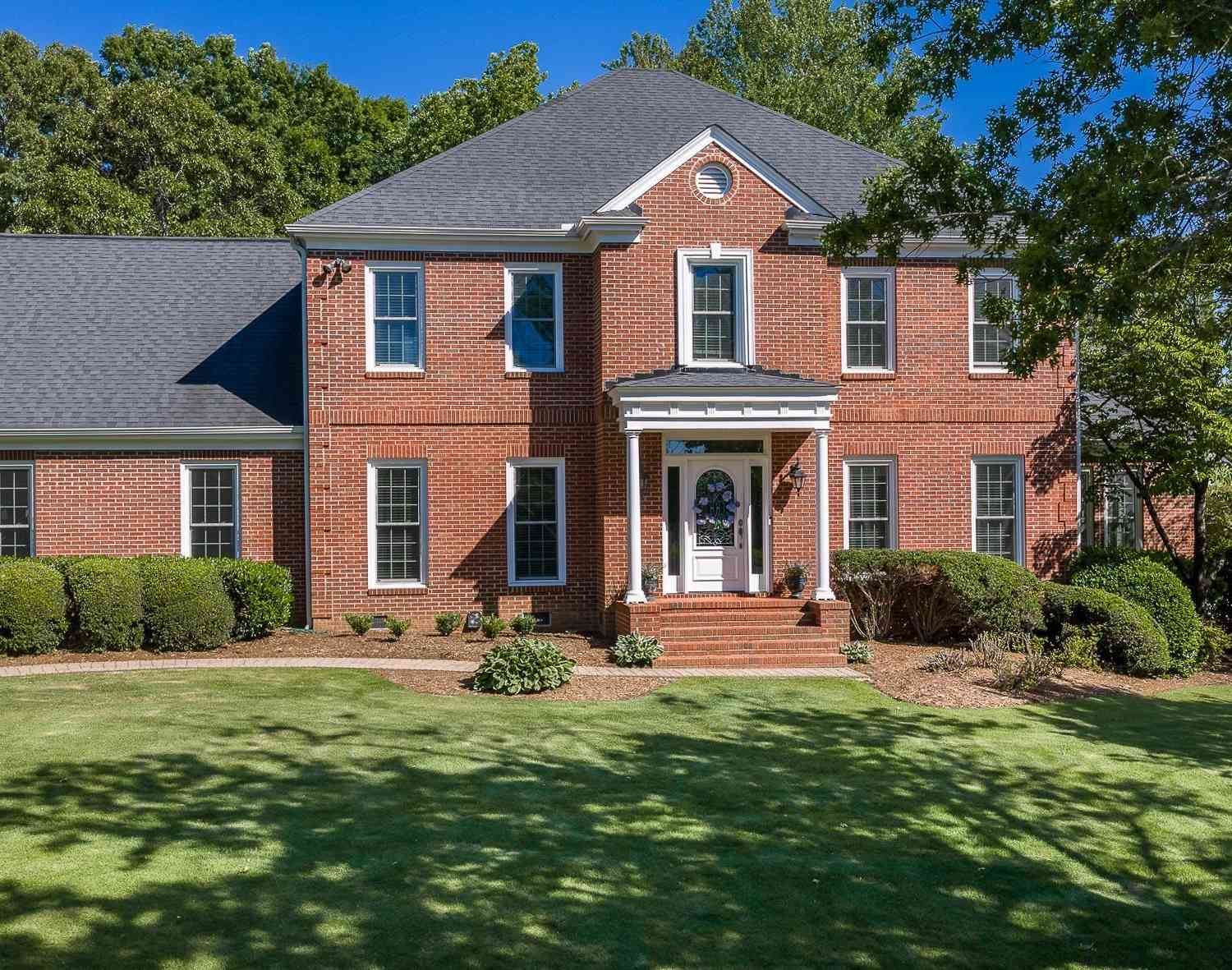 Homes For Sale - 117 Thornblade<br/> Greer, SC 29650