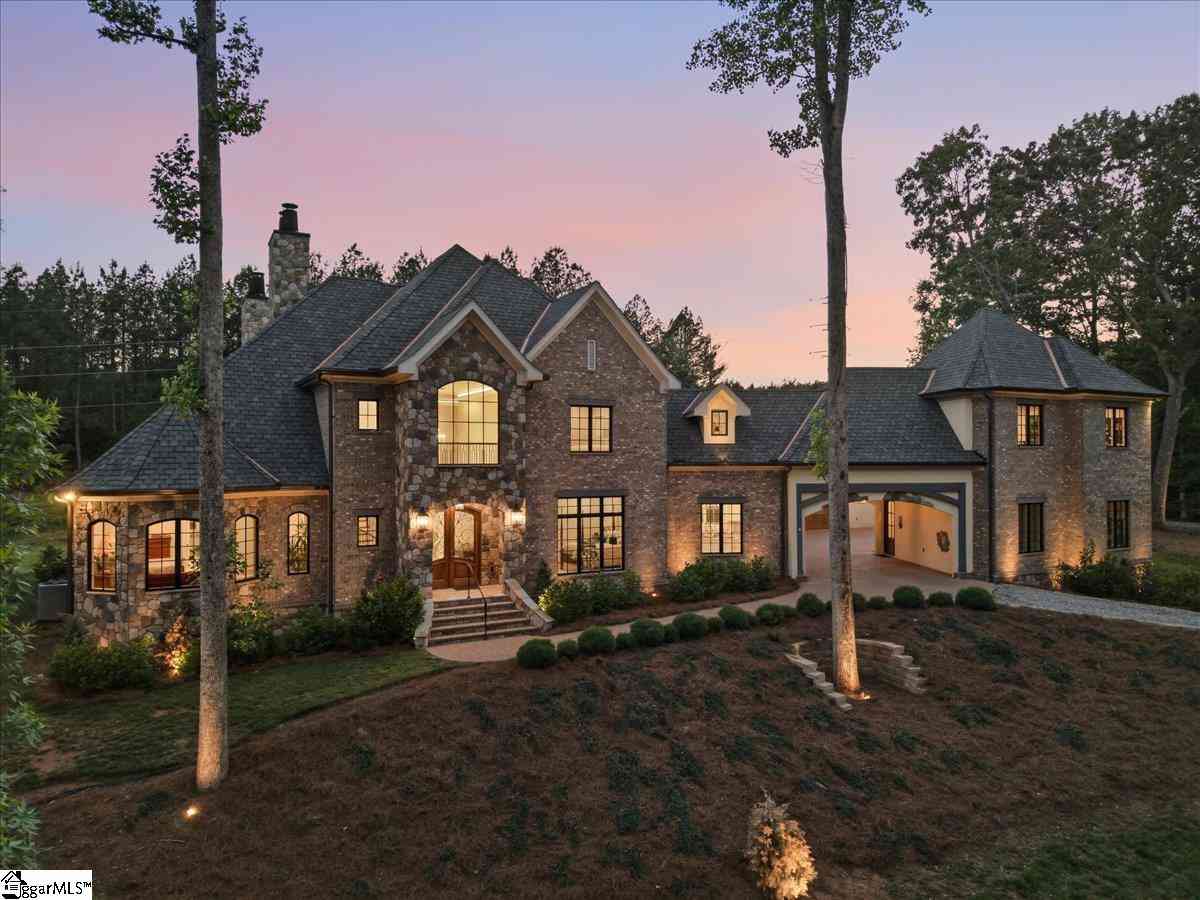 Homes For Sale - 802 Kist<br/> Greer, SC 29651