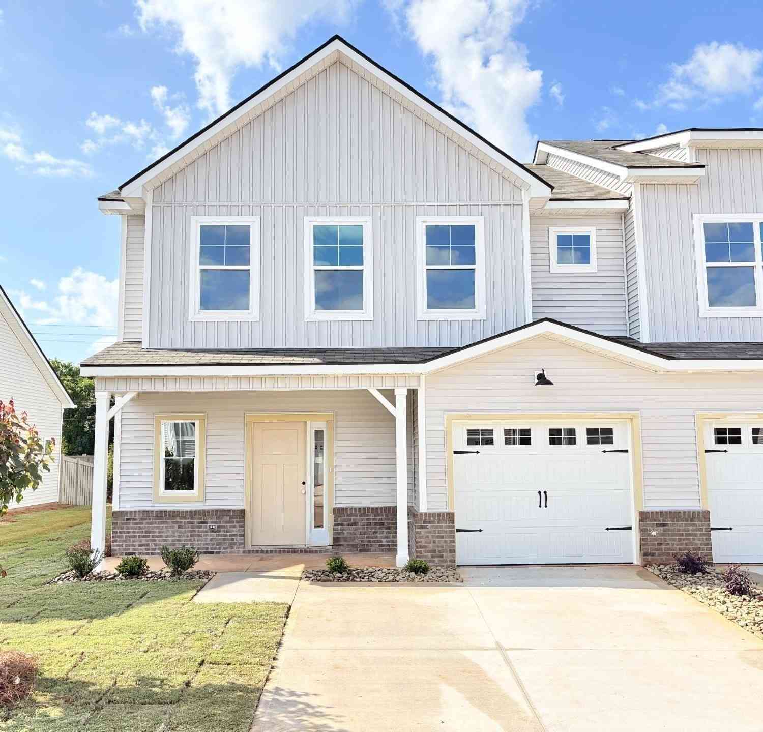 Townhouse For Sale - 113 Rock Cress<br/> Greenville, SC 29607