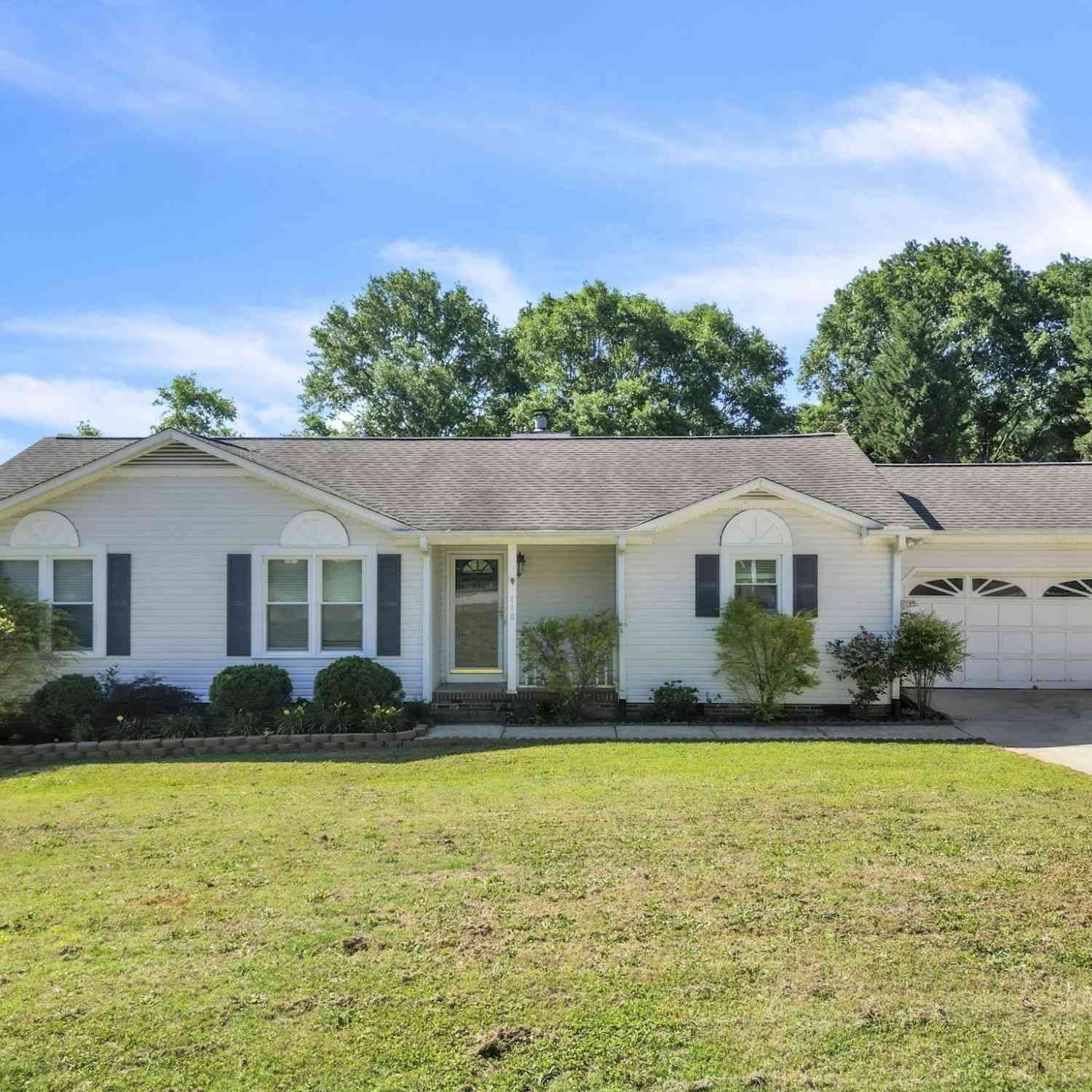 Homes For Sale - 110 Apollo<br/> Greer, SC 29651