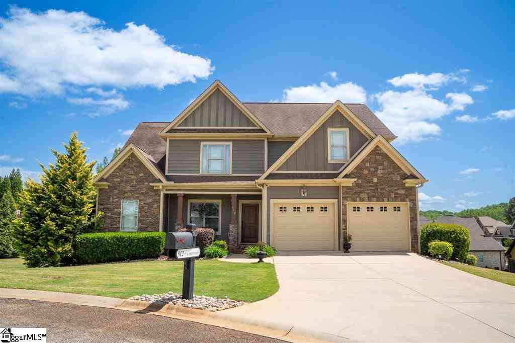 Homes For Sale - 512 Wicked Stick<br/> Inman, SC 29349