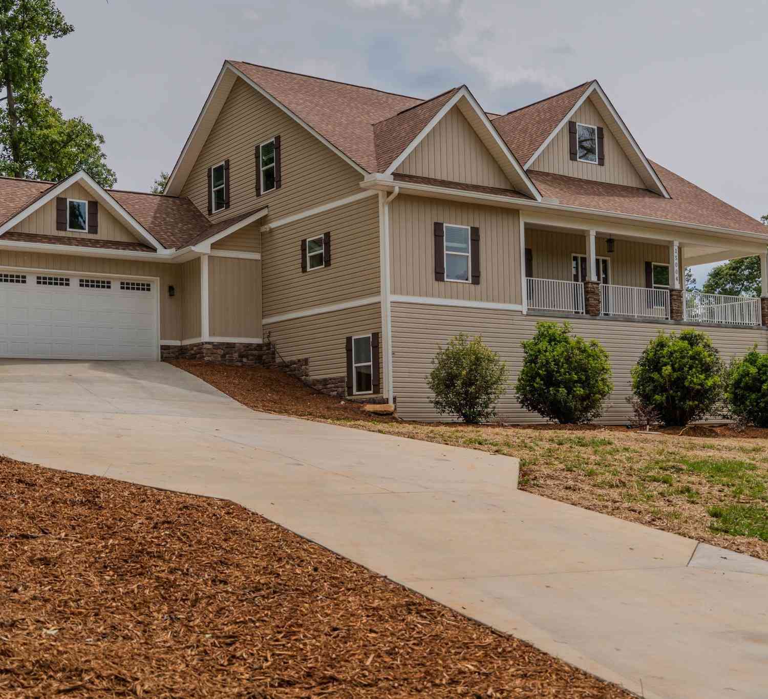 Homes For Sale - 15004 Beacon Ridge<br/> Seneca, SC 29678