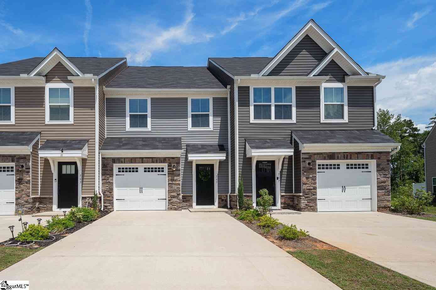 Townhouse For Sale - 565 Preakness<br/> Spartanburg, SC 29301