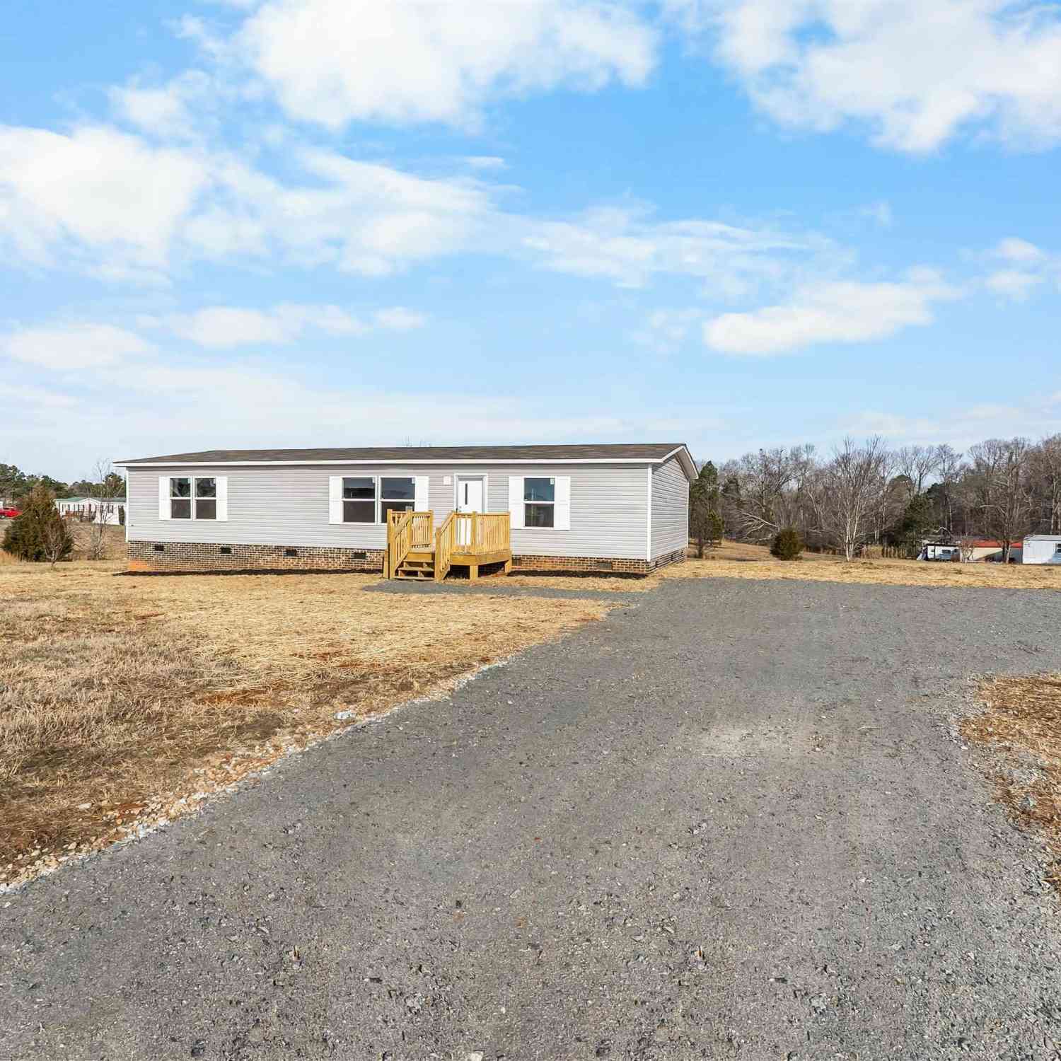 Mobile Home For Sale - 585 Happy Valley<br/> Fountain Inn, SC 29644