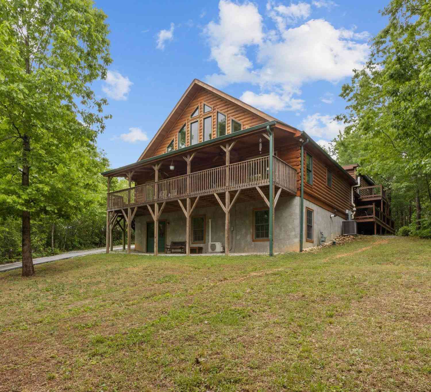 Homes For Sale - 1436 Highway 414<br/> Travelers Rest, SC 29690