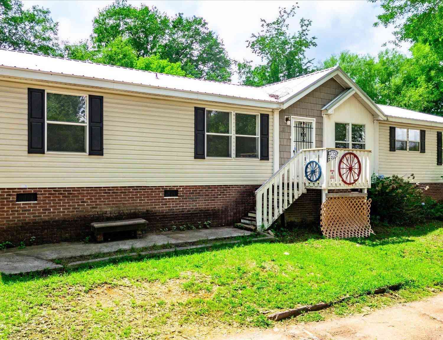 Mobile Home For Sale - 315 Calina Heights<br/> Spartanburg, SC 29651