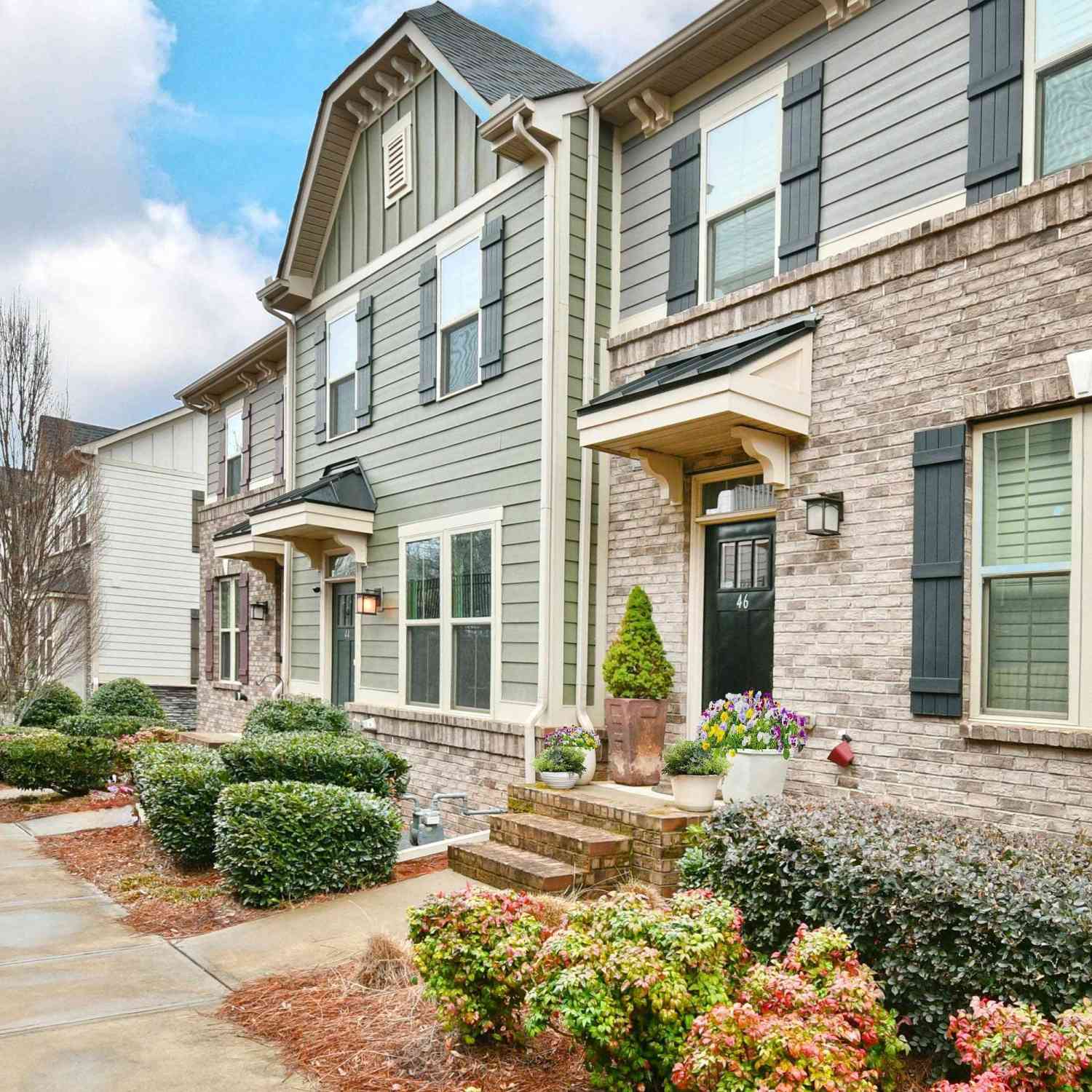 Townhouse For Sale - 46 Itasca<br/> Greenville, SC 29609