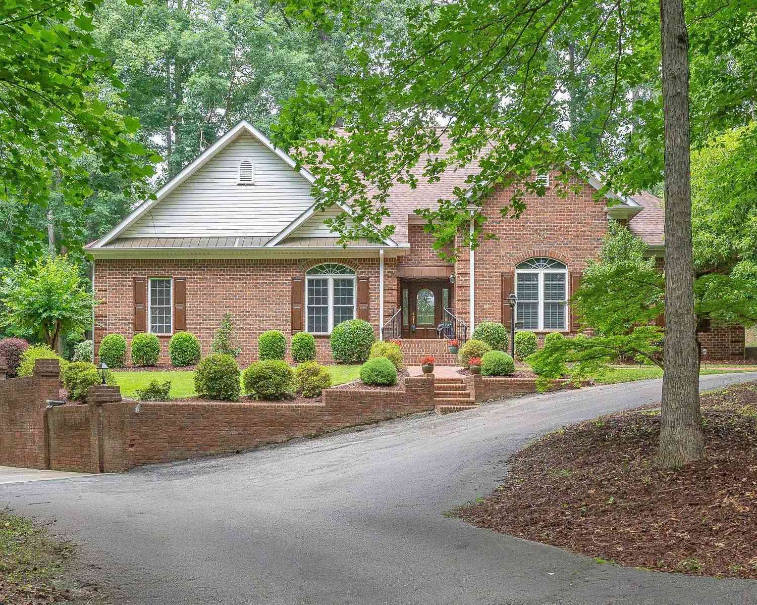 Homes For Sale - 44 Carolina<br/> Fountain Inn, SC 29633