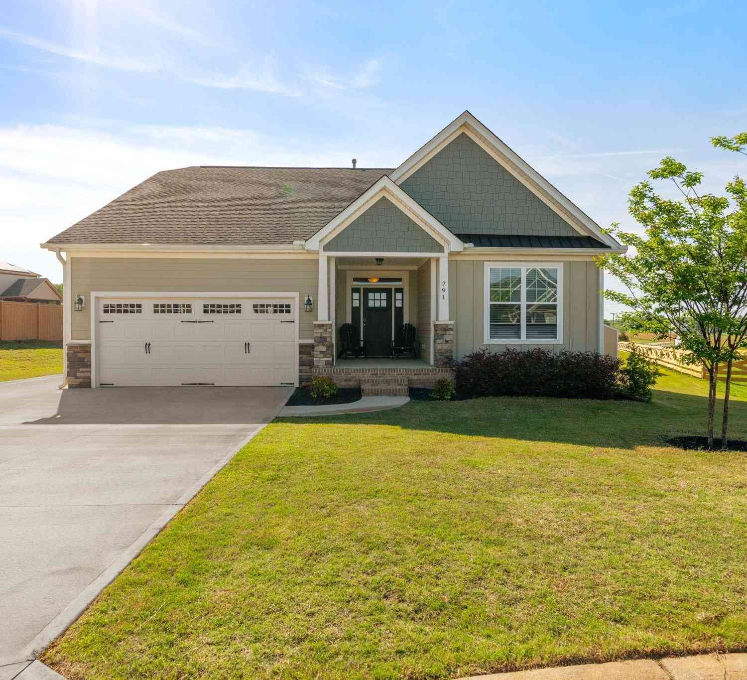 Homes For Sale - 791 Amherst Glen<br/> Greer, SC 29651