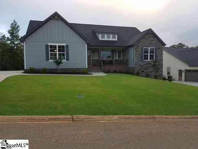 Homes For Sale - 27 Enoree Farm<br/> Taylors, SC 29687