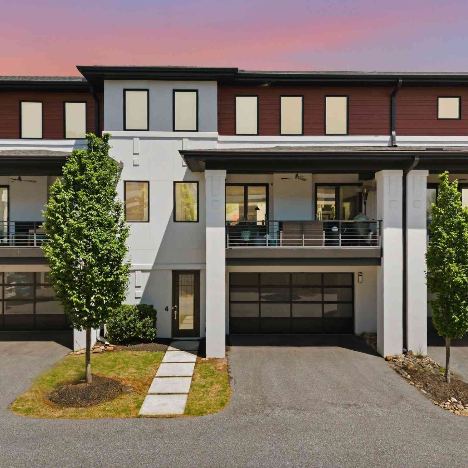 Townhouse For Sale - 4 Calhoun Hill<br/> Greenville, SC 29601