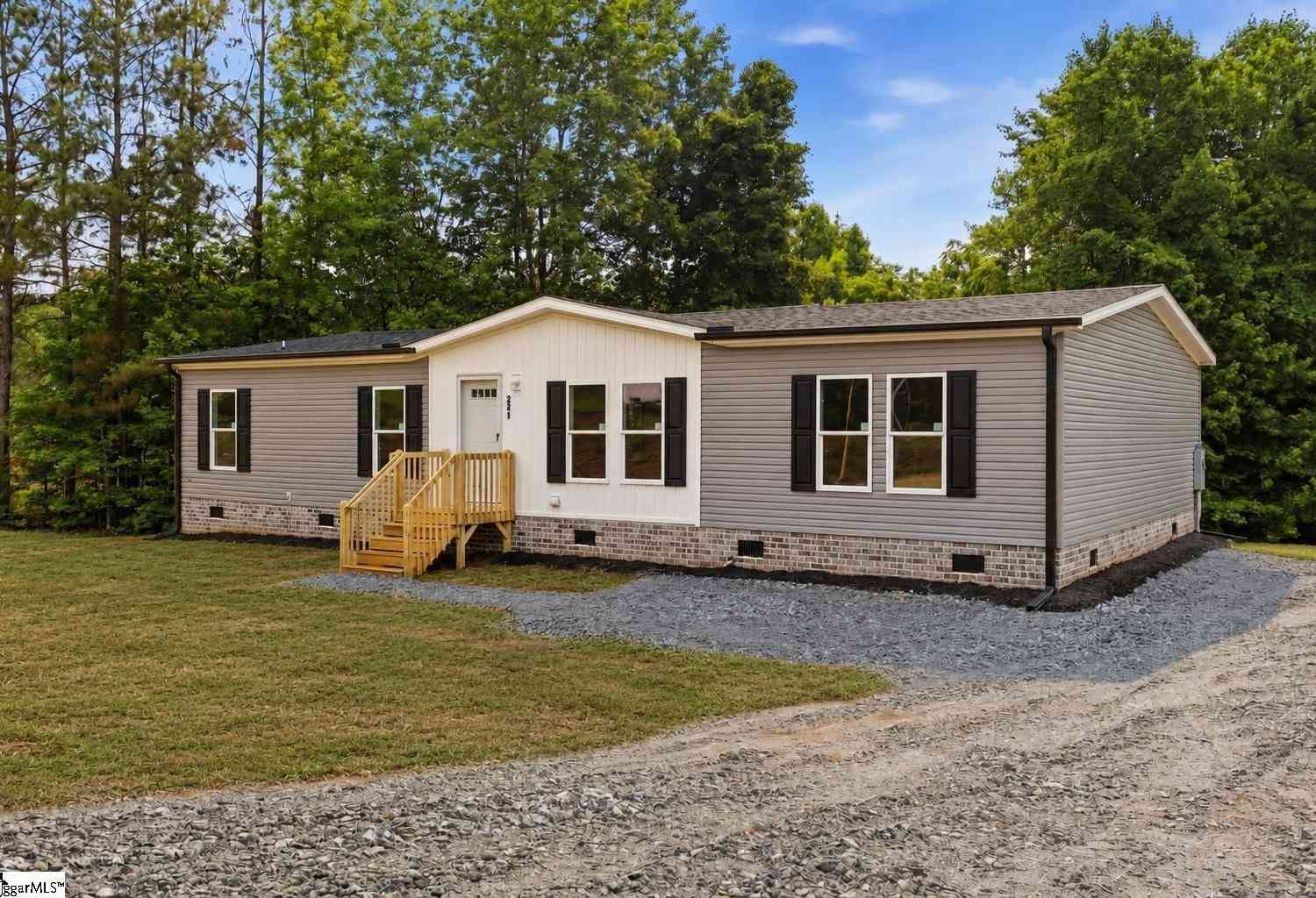 Mobile Home For Sale - 241 Mt Bethel<br/> Pickens County, Pickens, SC 29671