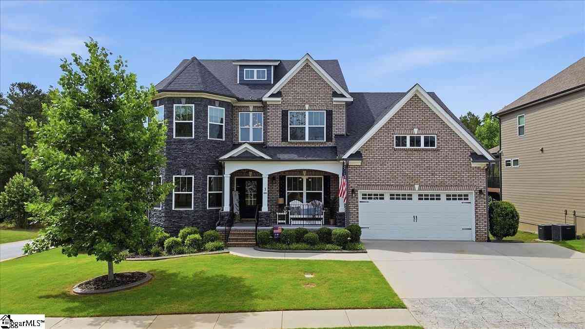 Homes For Sale - 1 Foxmoor<br/> Simpsonville, SC 29680