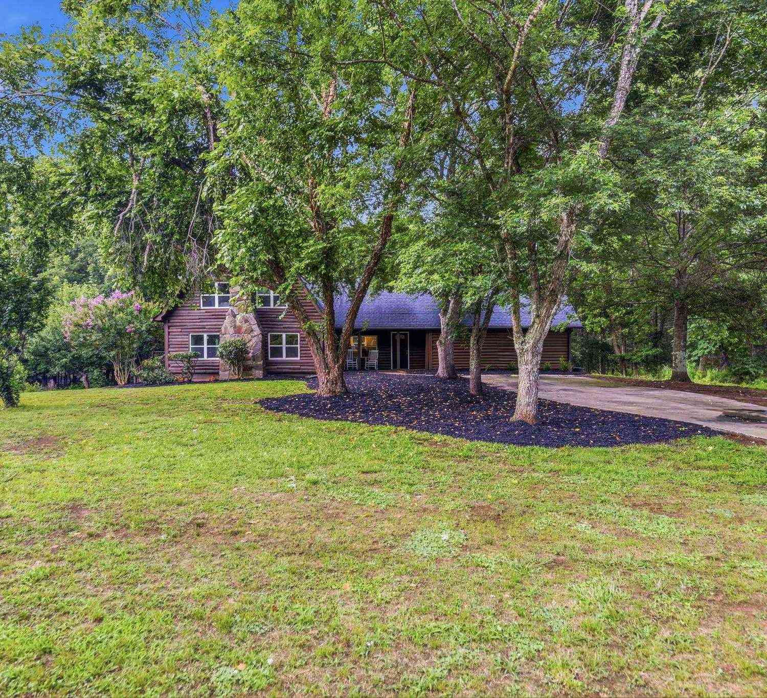 Homes For Sale - 398 Parsons<br/> Fountain Inn, SC 29644
