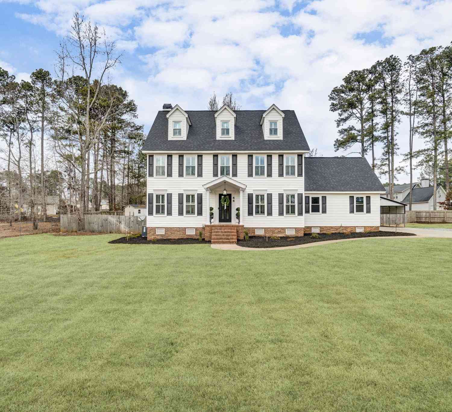 Homes For Sale - 66 Cain<br/> Laurens, SC 29360