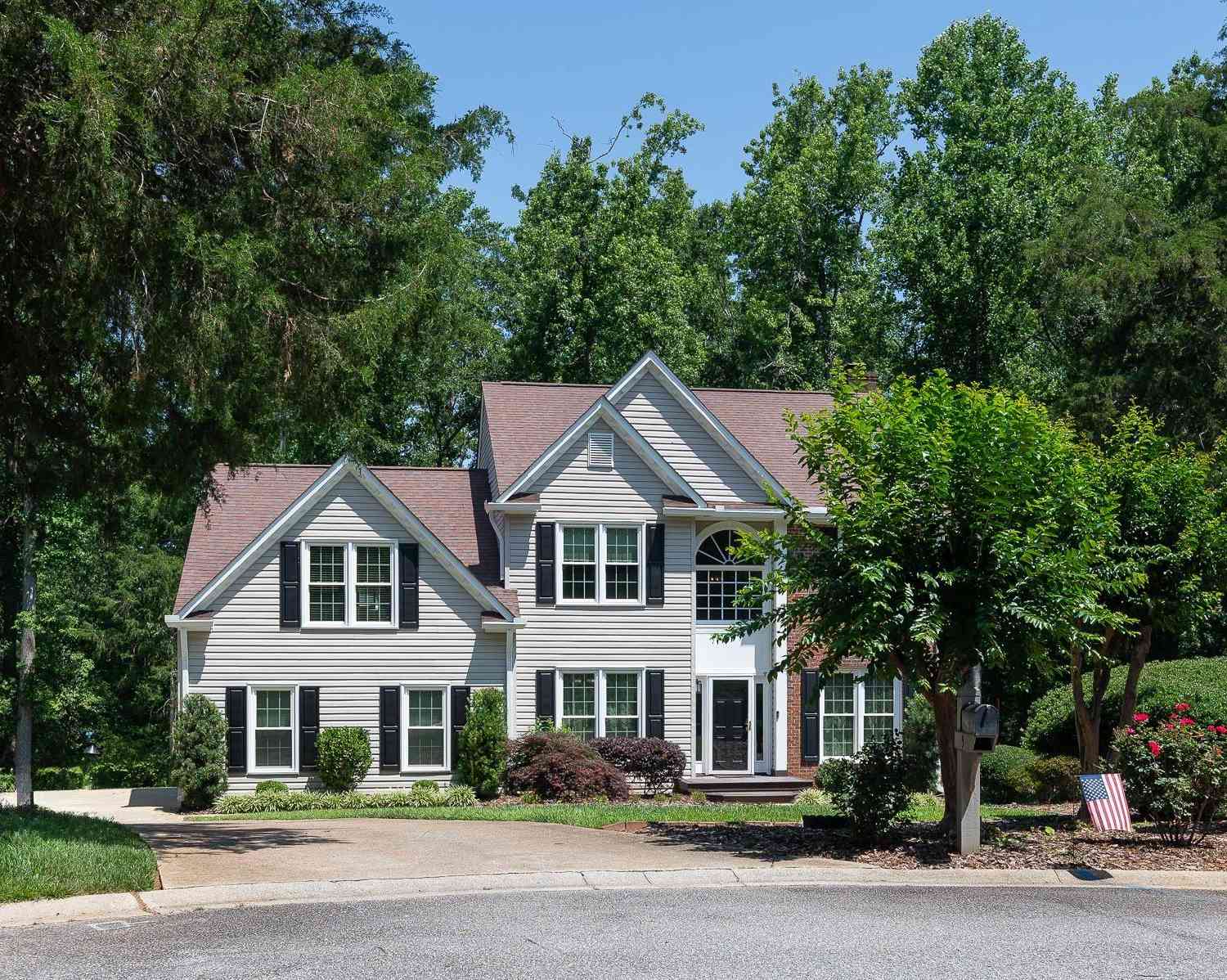 Homes For Sale - 5 Indian Mound<br/> Simpsonville, SC 29680