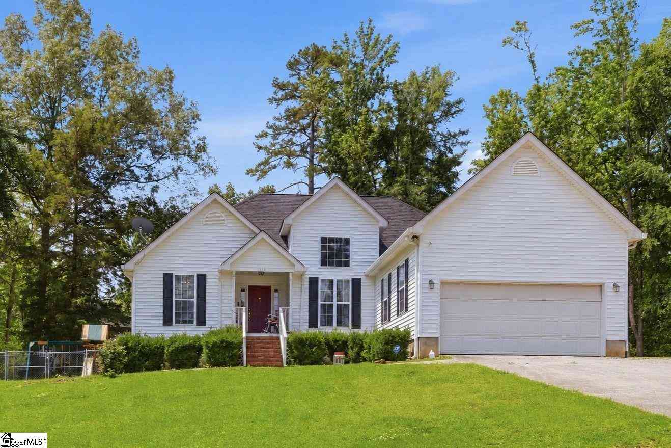 Homes For Sale - 103 Pinebark<br/> Greenwood, SC 29649