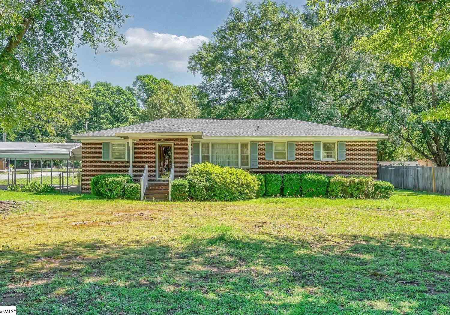 Homes For Sale - 2899 Stone Station<br/> Roebuck, SC 29376