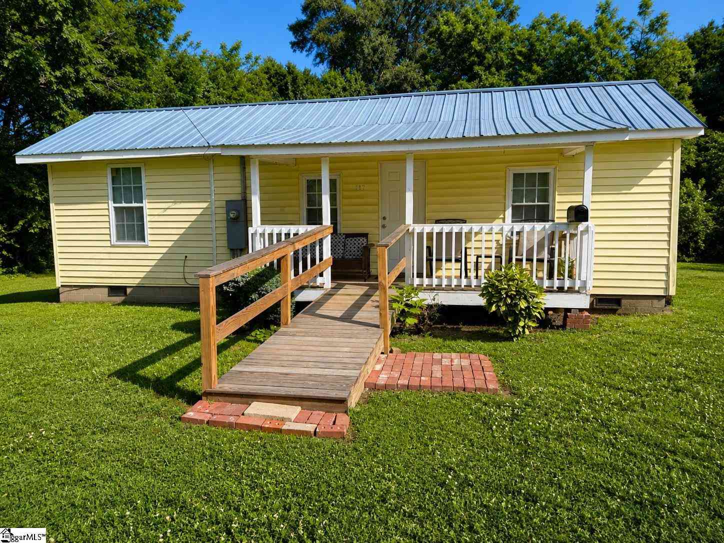 Homes For Sale - 117 Williams<br/> Woodruff, SC 29306