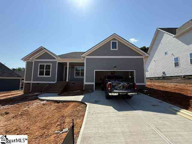 Homes For Sale - 103 Halowell<br/> Travelers Rest, SC 29690