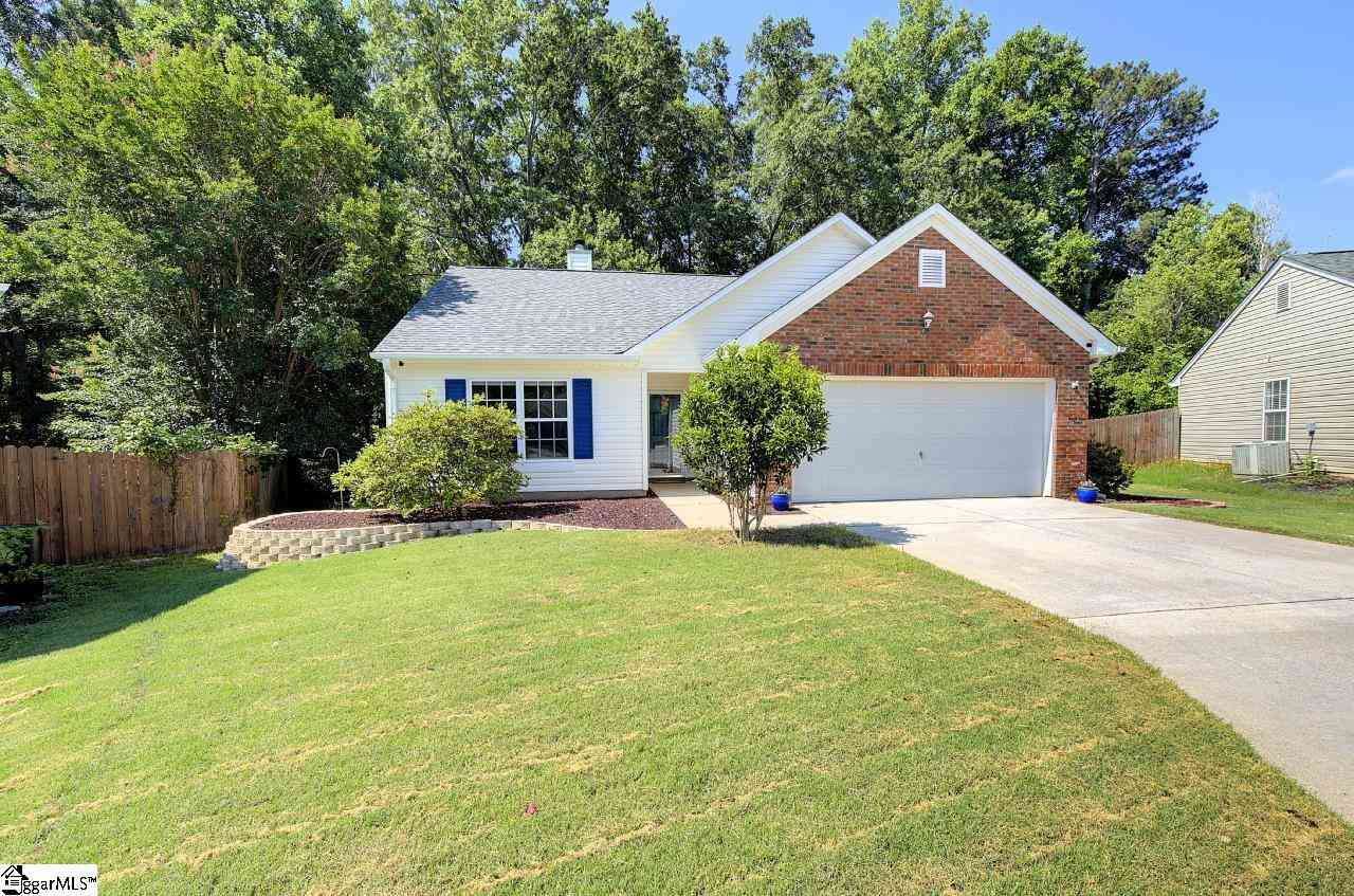 Homes For Sale - 6 Headwater<br/> Simpsonville, SC 29680